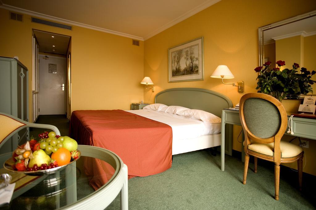 Vista Palace Hotel&Beach Resort - Monte Carlo View Roquebrune-Cap-Martin Room photo