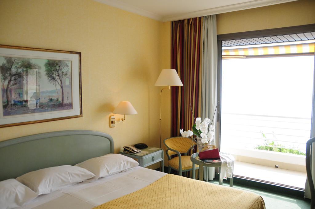 Vista Palace Hotel&Beach Resort - Monte Carlo View Roquebrune-Cap-Martin Room photo